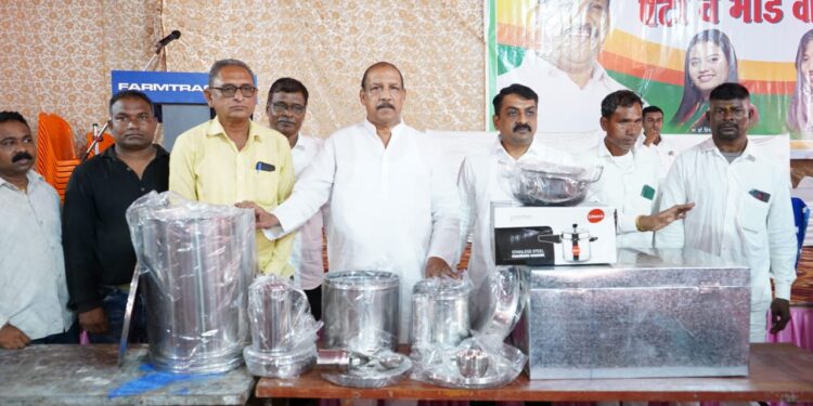 कामगार कल्याण मंडळ आर्थिक तसेच सामाजिक विकासासाठी सतत प्रयत्नशील :आदिवासी विकास मंत्री डॉ. विजयकुमार गावित