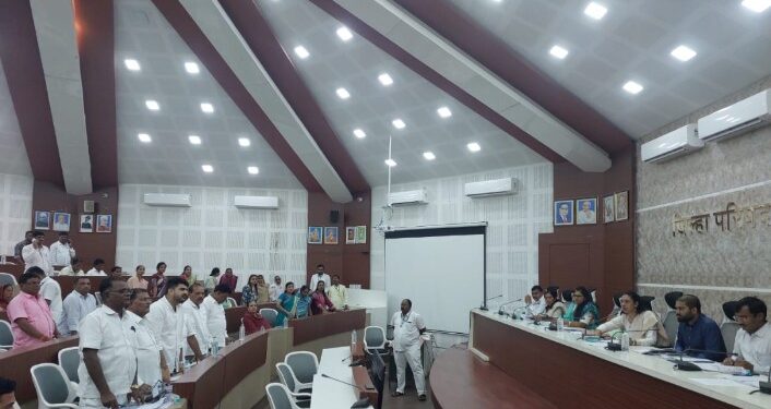 विकास कामे थांबवण्यासाठीच घातला गोंधळ; जिल्हा परिषद अध्यक्ष डॉ.सुप्रिया गावित यांचे विरोधकांवर शरसंधान