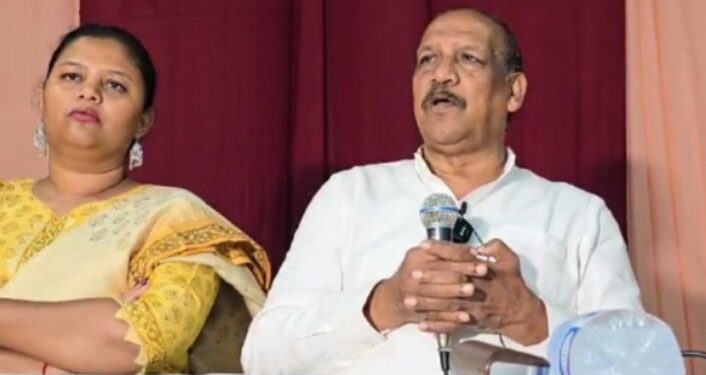 मंत्री डॉ. विजयकुमार गावित यांच्या प्रयत्नामुळे नंदुरबार शहरातील सुमारे 9 कोटी 50 लाख रुपयांच्या आणखी 12 समाज मंदिरे आणि सभागृह बांधणीच्या कामांना मंजूरी