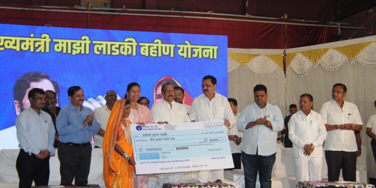 बहिण, युवकांच्या चेहऱ्यावरचे हास्य हिच शासनाच्या योजनांच्या यशाची खरी पावती : पालकमंत्री अनिल पाटील