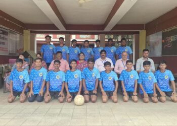 जिल्हास्तरीय शालेय फुटबॉल स्पर्धेमध्ये एस.ए.मिशन हायस्कुल व कनिष्ठ महाविद्यालयाचा संघ विजयी