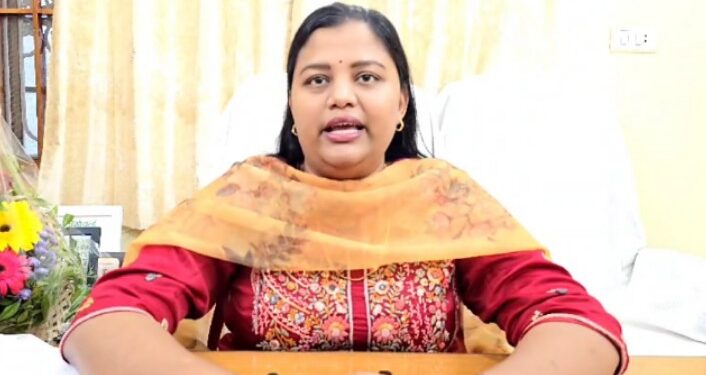 मनमाड- इंदूर रेल्वे मार्ग मंजूर, नवीन खासदारांनी फुकटचे श्रेय घेऊ नये :डॉ. हिना गावित