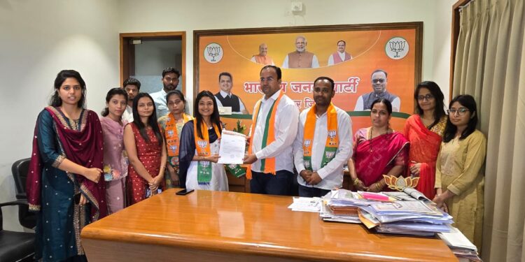 ज्योत्सना गावित यांची भारतीय जनता पार्टी युवती जिल्हाध्यक्षपदी निवड