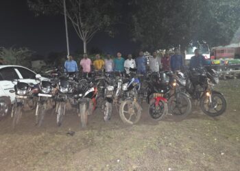 चोरीच्या 18 मोटरसायकली पोलिसांनी केल्या जप्त, स्थानिक गुन्हे अन्वेषण विभागाची कारवाई