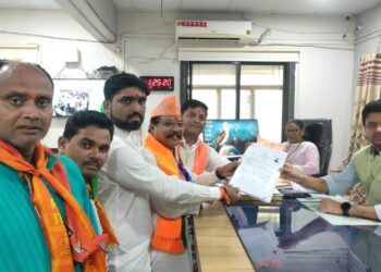 नंदुरबार जिल्ह्यात विधानसभेच्या चार जागांसाठी 67 उमेदवारी अर्ज दाखल