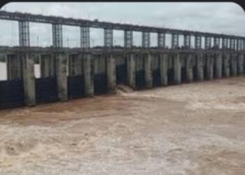 सावधान: तापी नदीकाठावरील गावांना देण्यात आला सतर्कतेचा इशारा