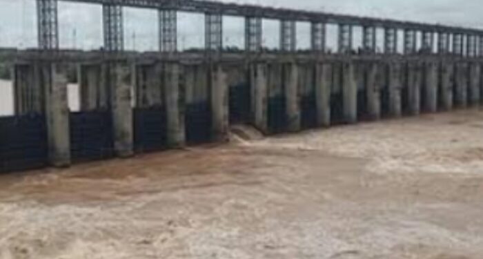 सावधान: तापी नदीकाठावरील गावांना देण्यात आला सतर्कतेचा इशारा