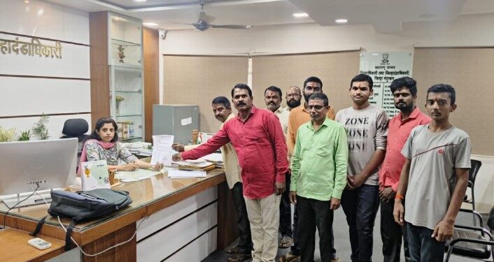 चिनी फटाके तसेच देवी-देवता आणि राष्ट्र पुरुषांची चित्रे असलेली फटाके विक्री करणाऱ्यांवर कडक कारवाई करा : हिंदु सेवा सहाय्य समितीची मागणी