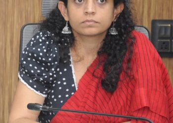 आचारसंहितेचे उल्लंघन होतेय ? मग, सी व्हिजिल ॲपवर तक्रार करा : जिल्हाधिकारी डॉ. मित्ताली सेठी