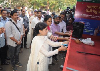 मतदार जनजागृतीसाठी फिरत्या वाहनाद्वारे प्रचाराचा शुभारंभ आणि बाईक फेरी