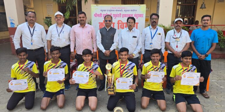 राज्य टेनिक्वाईट स्पर्धेत नंदुरबार संघ उपविजेता, मयुर पाटीलची महाराष्ट्र संघात निवड