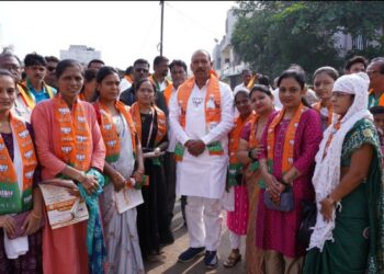 डॉ.विजयकुमार गावित यांच्या झंजावाती प्रचार फेऱ्यांना आता नंदनगरीतही सुरूवात