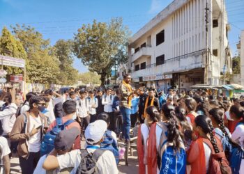 बांगलादेशातील हिंदूवर होत असलेल्या अन्यायाचा एबीव्हीपीतर्फे निषेध