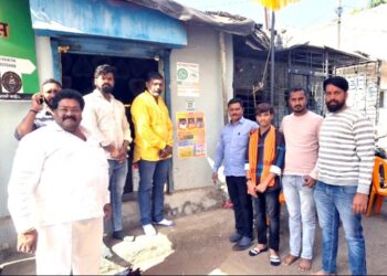 शिवसेना ठाकरे गटातर्फे मतदार नोंदणी अभियान