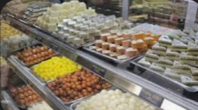 अन्न व्यवसायिकांनी परवाना घेणे बंधनकारक, परवान्याशिवाय व्यवसाय केल्यास होणार दंडात्मक कारवाई