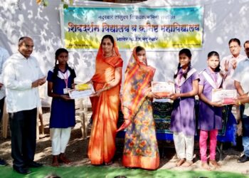 भालेर येथील शिवदर्शन विद्यालयात विद्यार्थ्यांचा गुणगौरव