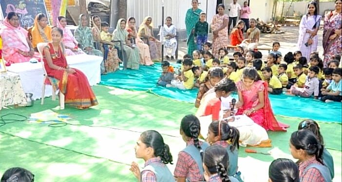 भालेर येथील श्रीमती क.पू. पाटील माध्यमिक विद्यालयात महिला दिन उत्साहात