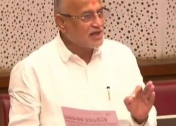 आदिवासी विकास विभागाच्या 114 कोटींच्या कथित गणवेश खरेदीची चौकशी व्हावी,आ.चंद्रकांत रघुवंशींची विधानपरिषद सभागृहात मागणी