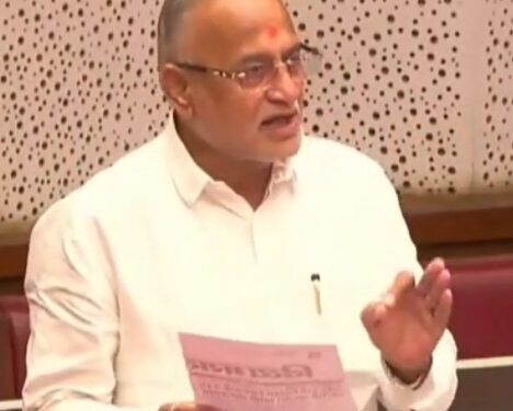 आदिवासी विकास विभागाच्या 114 कोटींच्या कथित गणवेश खरेदीची चौकशी व्हावी,आ.चंद्रकांत रघुवंशींची विधानपरिषद सभागृहात मागणी