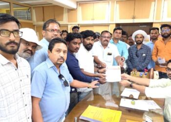 महाराणा संग्रामसिंग यांच्याविषयी आक्षेपार्ह वक्तव्य करणारे खा.रामलाल सुमन यांच्यावर कारवाई करा, नंदुरबार येथे श्री राष्ट्रीय करणी सेनेची प्रशासनाकडे निवेदनातून मागणी