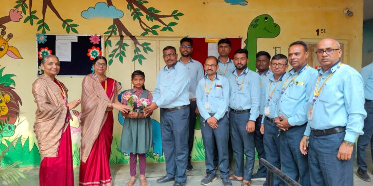 श्रीमती क.पू .पाटील माध्यमिक विद्यालयातील विद्यार्थिनीचे नवोदय निवड परीक्षेत यश