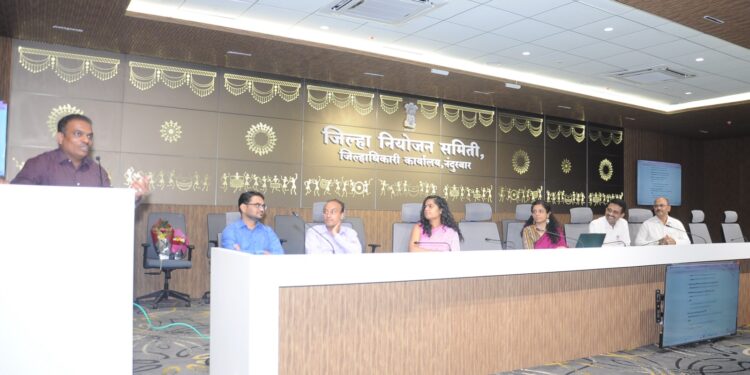 कृत्रिम बुद्धिमत्ता तंत्रज्ञानाचा शासकीय कामकाजात वापर; नियोजन भवनात कार्यशाळा