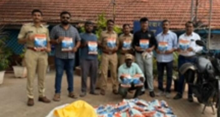 नंदुरबार शहरात तीन लाखाचे बनावट एचटीबीटी बियाण्यांची पाकिटे जप्त