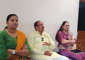 घरकुल लाभार्थ्यांना न्याय देण्याचा विरोधी आमदार करताहेत केवळ देखावा; आम्ही 3 लाखाहून अधिक घरकुलांचा दिलाय लाभ: माजी आदिवासी विकास मंत्री तथा आ. डॉ. विजयकुमार गावित