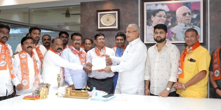 शिवसेना शिंदे गटाचा शहादा शहर व तालुका पदाधिकाऱ्यांच्या नियुक्त्या