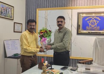 ऑनलाईन फसवणूकीत गमावलेले पैसे परत मिळवून देण्यात सायबर पोलीसांना यश