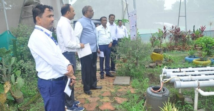 नवीन शैक्षणिक धोरणानुसार शिक्षण प्रकल्पाच्या माध्यमातून विद्यार्थ्यांचा आत्मविश्वास वाढवा : कुलगुरू डॉ. शरद गडाख