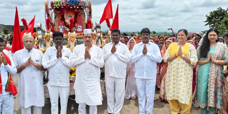 आपकी जय’ परिवाराचे कार्य कौतुकास्पद : डॉ.विजयकुमार गावित
