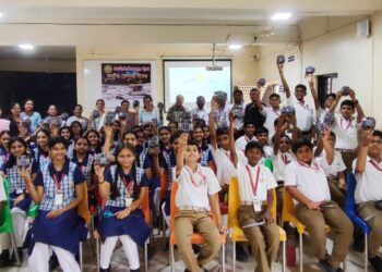 श्रॉफ हायस्कूलमध्ये भूगोल विभागातर्फे “राष्ट्रीय अवकाश दिन” साजरा