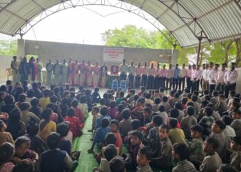 कोळदा आश्रमशाळेत माजी आ.स्व. बटेसिंहदादा रघुवंशी यांना अभिवादन