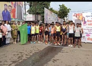 डॉ. विजयकुमार गावित यांच्या वाढदिवसानिमित्त मॅरेथॉन स्पर्धांचे आयोजन