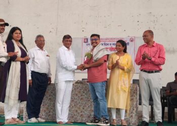 सैनिकी शाळेच्या २१ व्या वर्धापन दिनी माजी विद्यार्थ्यांनी गायले शाळा व शिक्षकांचे गुणगान