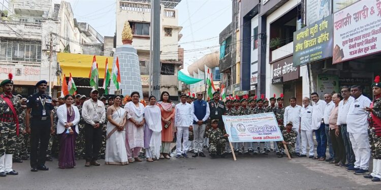सैनिकी विद्यालयाच्यावतीने बालशहिदांना अभिवादन