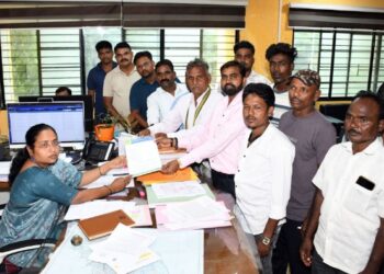 हैदराबाद गॅजेटच्या आधारे धनगर व बंजारा समाजास अनुसूचित जमातीचे आरक्षण देऊ नये, आदिवासी समाजाचा तीव्र विरोध