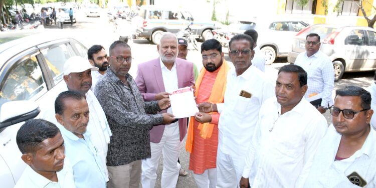 ओला दुष्काळ जाहीर करा,शिवसेना उबाठातर्फे मागणी