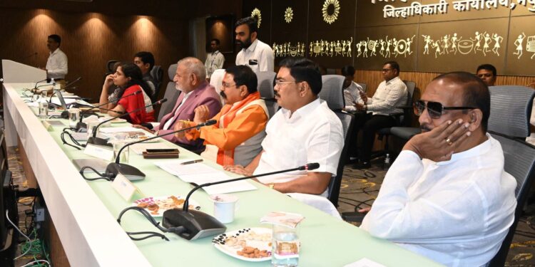 वेळेत निधी व वेळेत काम या शासन धोरणाची,काटेकोर अंमलबजावणी सर्व यंत्रणांनी करावी : पालकमंत्री ॲड. माणिकराव कोकाटे