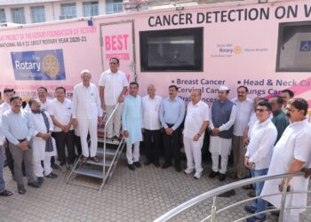 श्री.पी.के.अण्णा पाटील फाऊंडेशन व व्हीएसजीजीएम द्वारा आयोजित कर्करोग निदान शिबिरात ७१ जणांची तपासणी