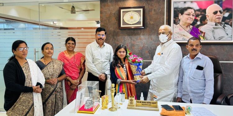 कठोर परिश्रम,सातत्यपूर्ण अभ्यासावर जोर,’कस्तुरबा’ ची सायल बनली सहाय्यक राज्यकर आयुक्त