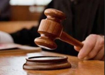 वृद्धास जीवेठार मारणाऱ्या महिलेस न्यायालयाने सुनावली जन्मठेपेची शिक्षा