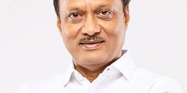 नंदुरबार जिल्हाविकासाला हातभार लावणारे कणखर नेतृत्व हरपले : माजी खा. डॉ. हिना गावित