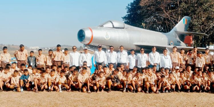 के.डी.गावित सैनिकी विद्यालयाचा अभ्यास दौरा