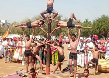 सैनिकीच्या मल्लखांब पथकाने वेधले सर्वांचे लक्ष