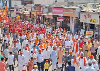 रामनामाचा जयघोषात रघुवंशी समाजाचा वतीने शोभायात्रा