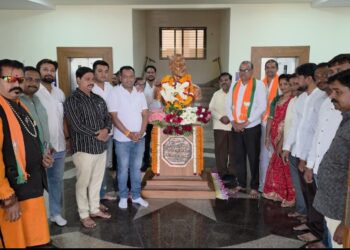 भाजपातर्फे छत्रपती शिवाजी महाराजांची जयंती साजरी