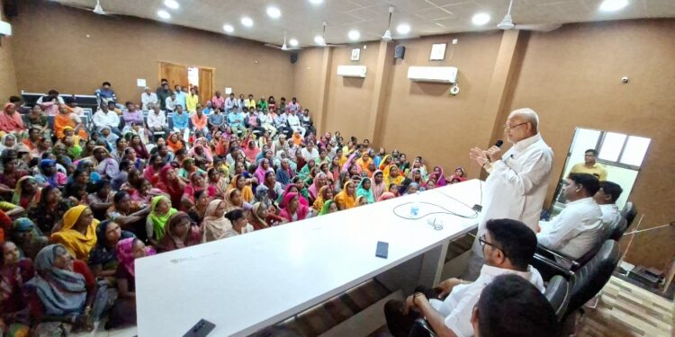 पालिकेतर्फे महिला मेळावा; बचत गटांना धनादेश वितरणासह गुणवंतांचा सन्मान