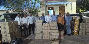 नवापूर हद्दीत अवैध दारू साठा जप्त, 93 लाखांचा मुद्देमाल हस्तगत